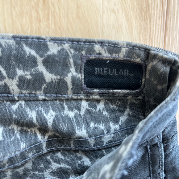 Bleulab Reversible Jeans - Picture 6 of 6